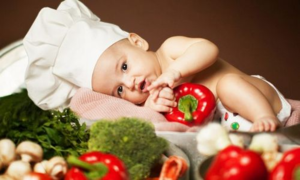 Не добавляйте в еду для ребенка 11 месяцев никакие специи!
