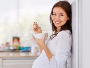 Как употреблять мед при беременности