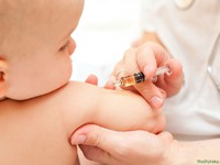 Как делается прививка новорожденному