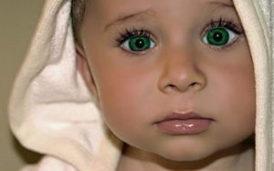 Зеленые глаза у новорожденного ребенка