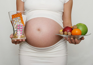 Как правильно принимать витамины беременным