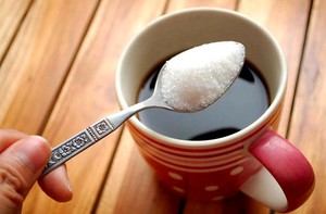Описание вреда и пользы сахара на организм человека