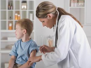 Уход за ребенком после прививки