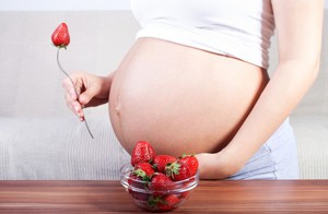 Как можно есть клубнику при беременности
