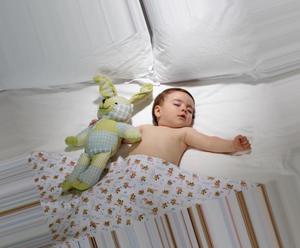Как приучить ребенка ложиться спать