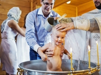 Крестим малыша